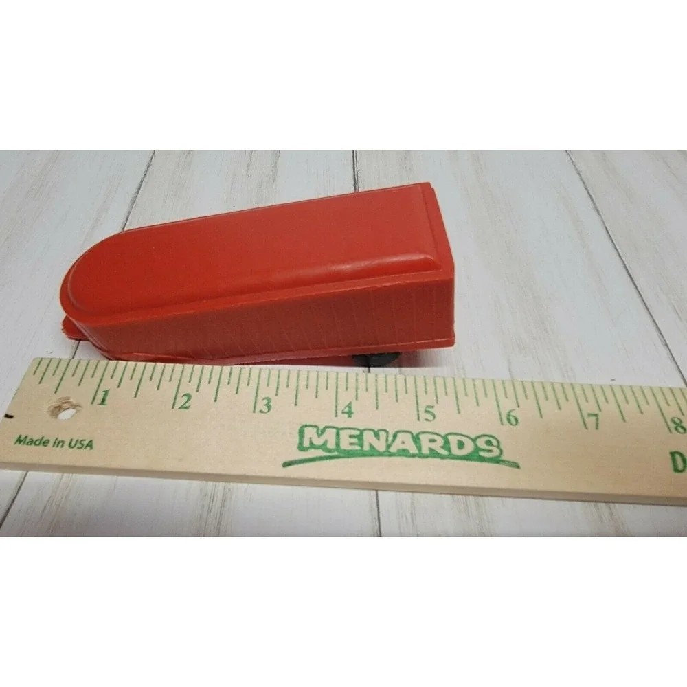 Unbranded vintage red